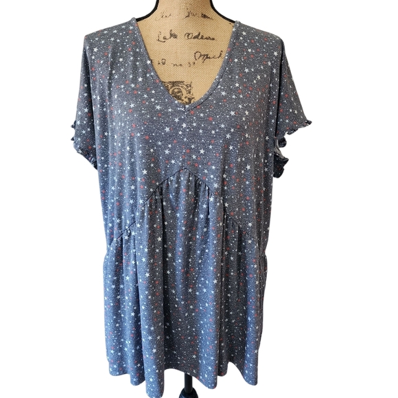 Lane Bryant Tops - NWT Lane Bryant Star Print Babydoll Tunic Top - 22/24